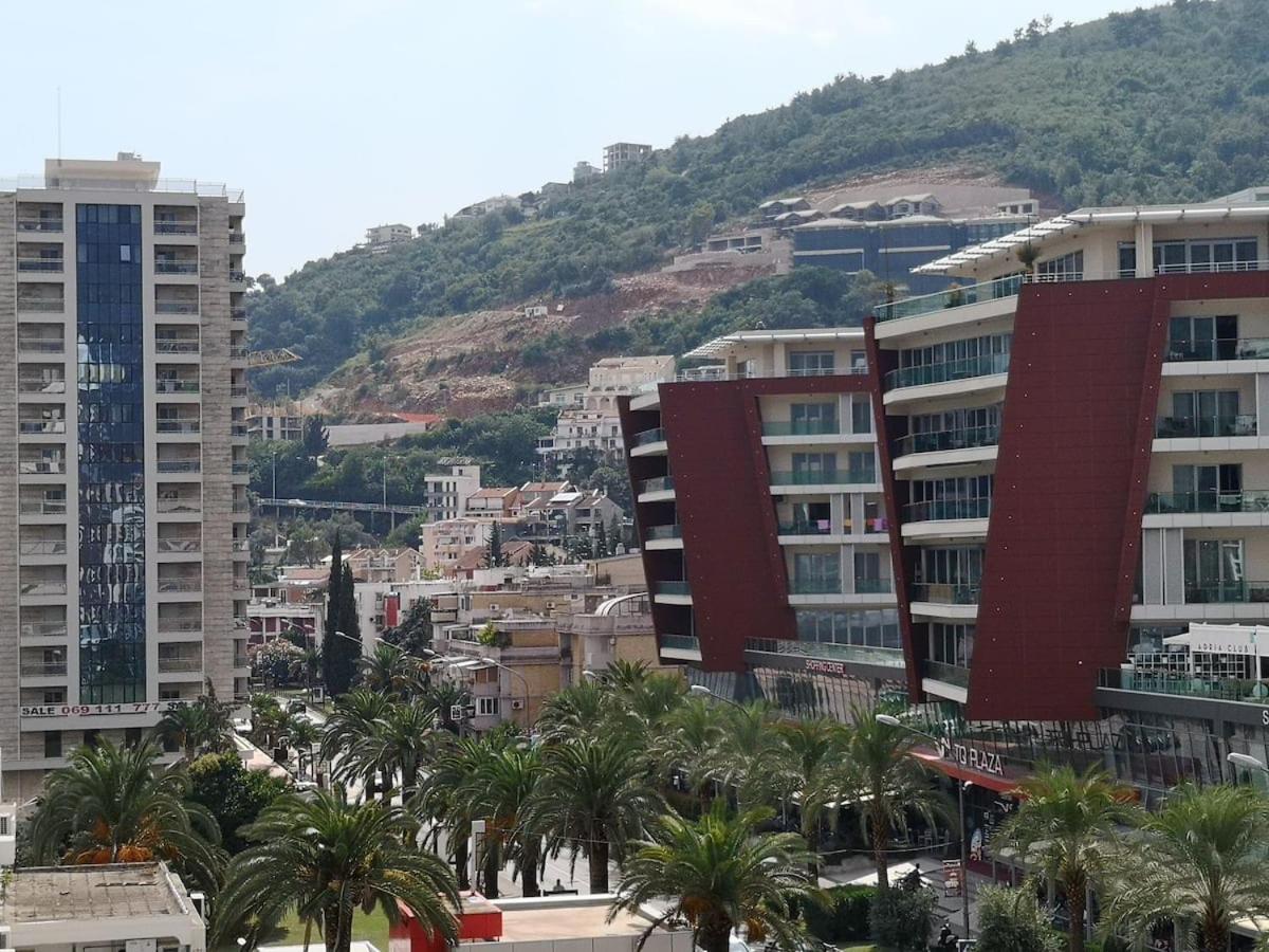 Apartments Lux Будва Екстер'єр фото