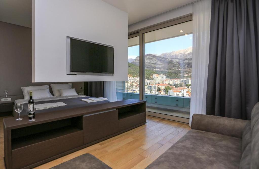 Apartments Lux Будва Екстер'єр фото